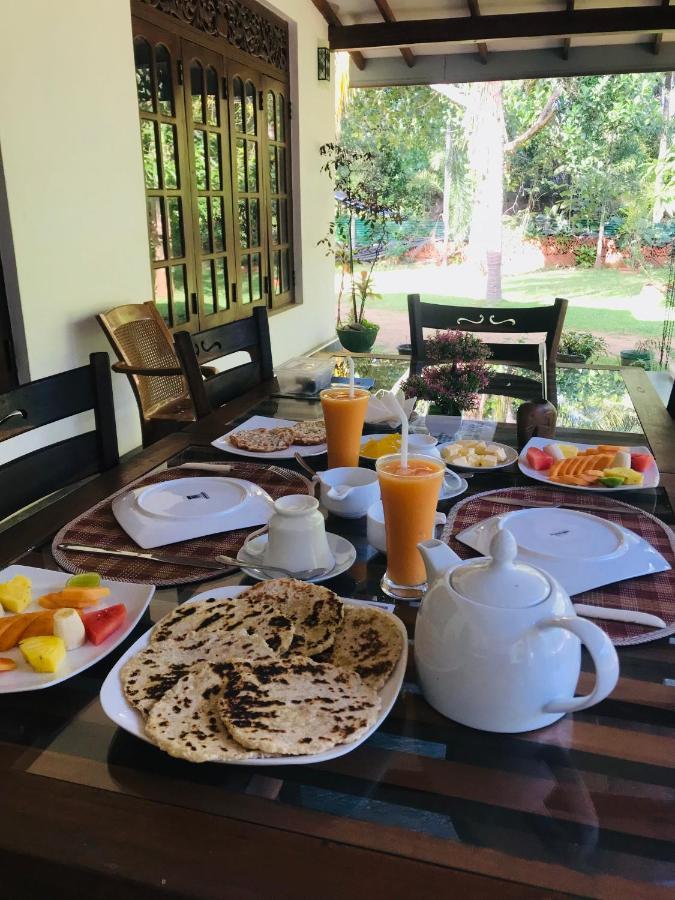 Wijesiri Family Guest House Sigirîya Extérieur photo