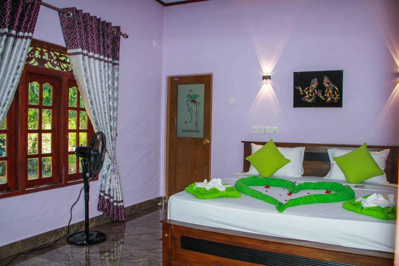 Wijesiri Family Guest House Sigirîya Extérieur photo